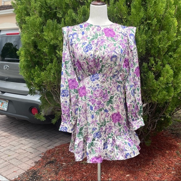Zara Floral Long Sleeve Dress - Picture 4 of 13